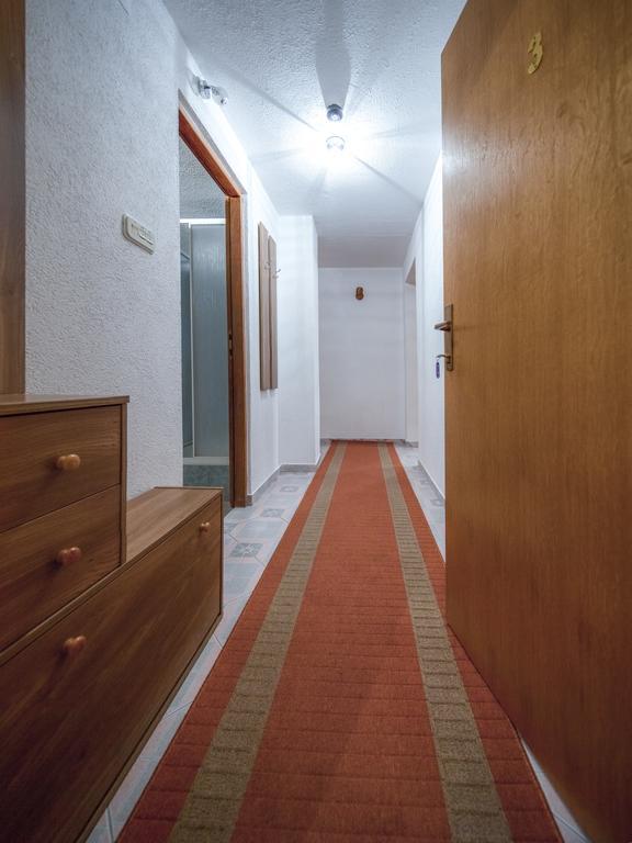 Apartment And Rooms Aracic Korenica Rum bild