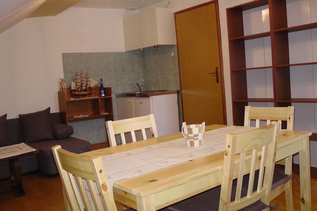 Apartment And Rooms Aracic Korenica Rum bild
